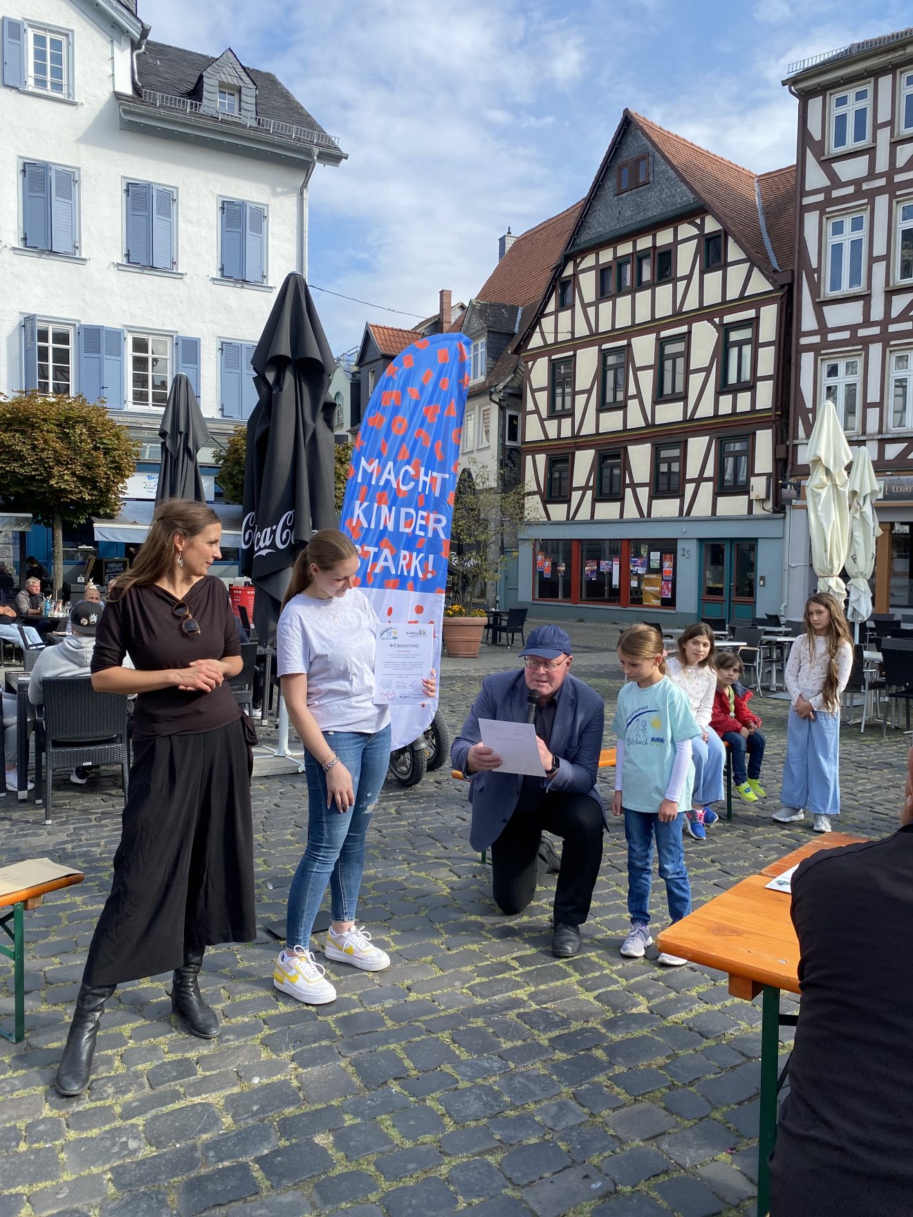 Butzbach würdigt Kinderparlament auf Kinderrechte-Fest