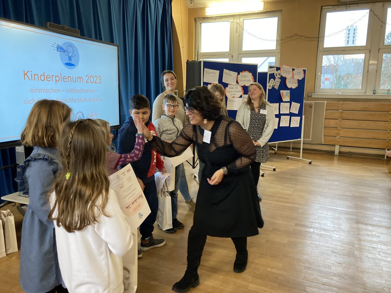 2. Kinderplenum Hanau
