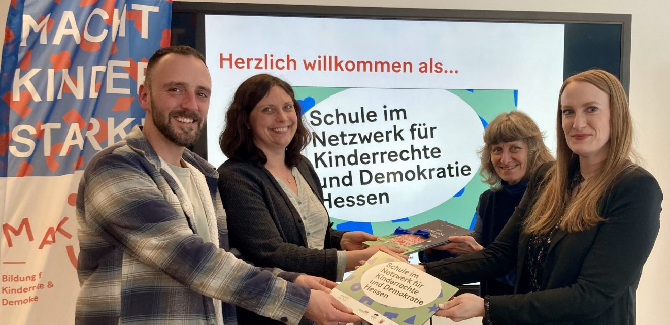 Neue Schulen in das Schulnetzwerk für Kinderrechte und Demokratie Hessen aufgenommen